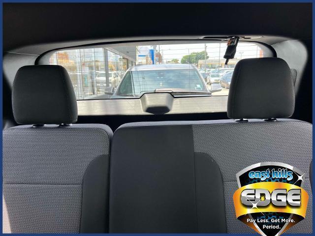used 2023 Chevrolet Traverse car, priced at $27,995