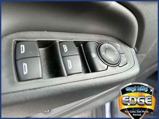 used 2022 Chevrolet Equinox car, priced at $18,995