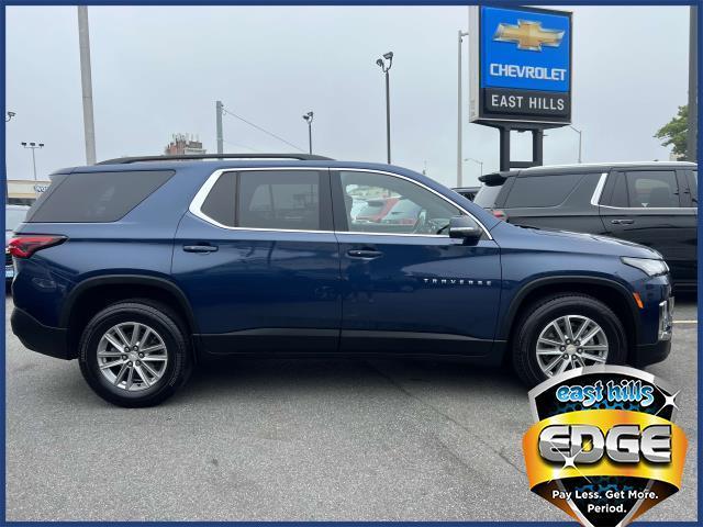 used 2022 Chevrolet Traverse car, priced at $27,999