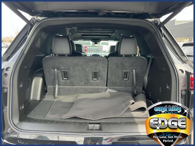 used 2022 Chevrolet Traverse car, priced at $33,995