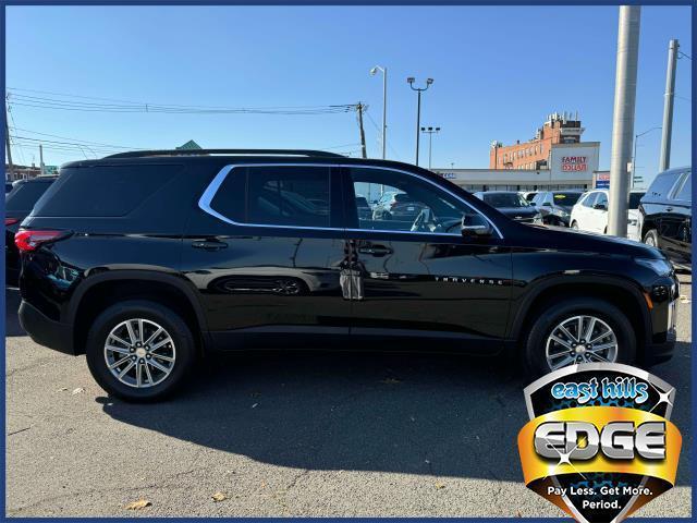 used 2023 Chevrolet Traverse car, priced at $30,495