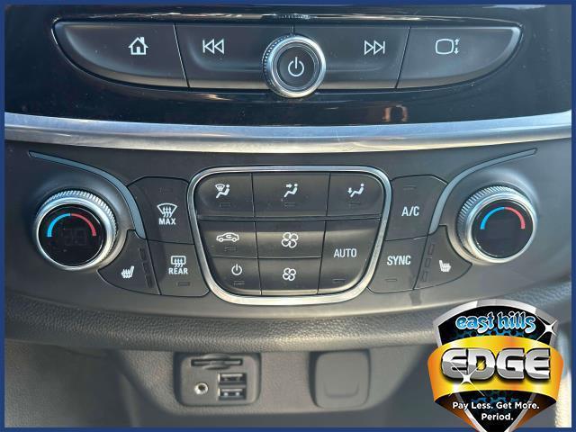 used 2022 Chevrolet Traverse car, priced at $35,572