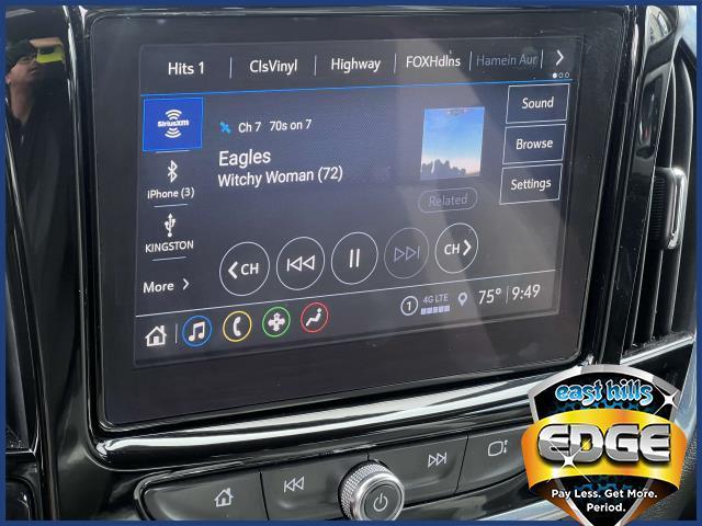 used 2022 Chevrolet Traverse car, priced at $27,995