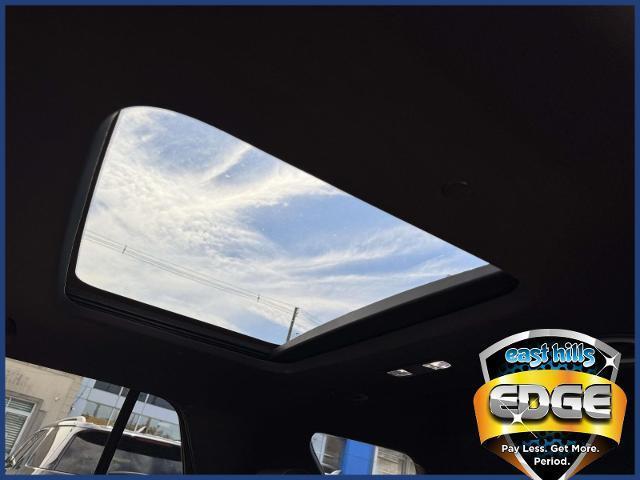 used 2023 Chevrolet Traverse car, priced at $32,595