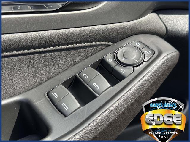 used 2023 Chevrolet Traverse car, priced at $32,595