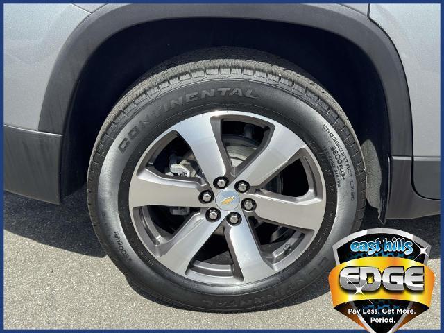 used 2023 Chevrolet Traverse car, priced at $32,595