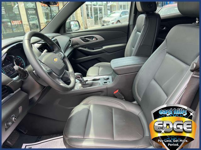 used 2022 Chevrolet Traverse car, priced at $29,999