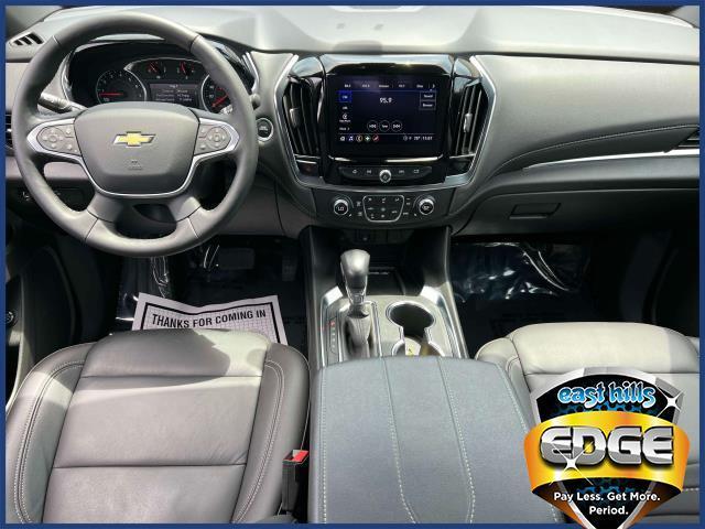 used 2022 Chevrolet Traverse car, priced at $29,999