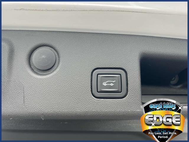 used 2022 Chevrolet Equinox car, priced at $17,595