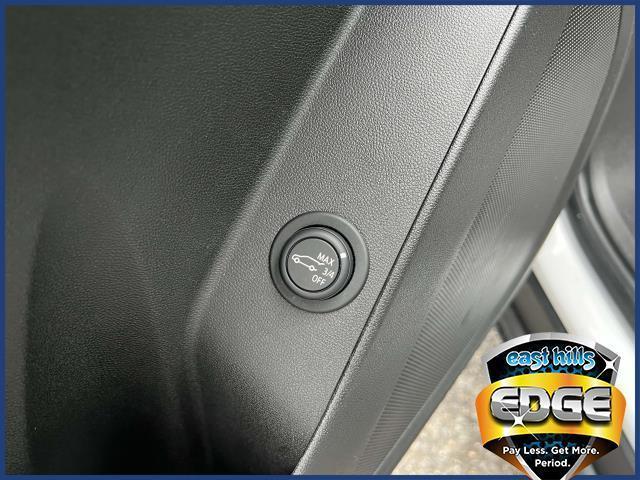 used 2022 Chevrolet Equinox car, priced at $17,595