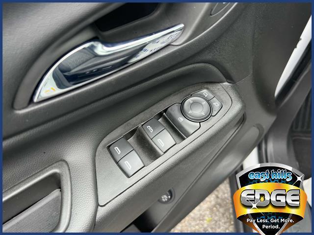 used 2022 Chevrolet Equinox car, priced at $17,595
