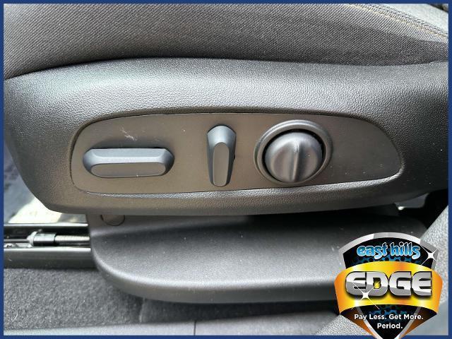 used 2022 Chevrolet Equinox car, priced at $18,795