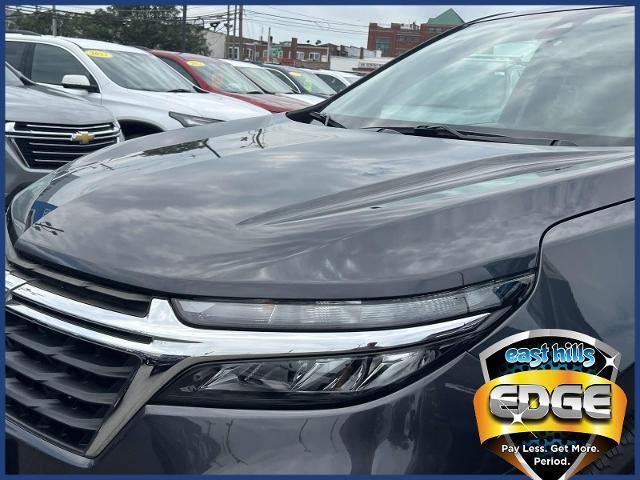 used 2022 Chevrolet Equinox car, priced at $17,495