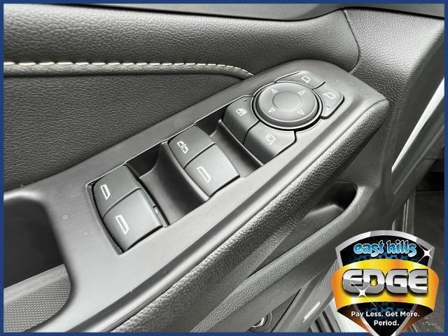 used 2022 Chevrolet Traverse car, priced at $30,595