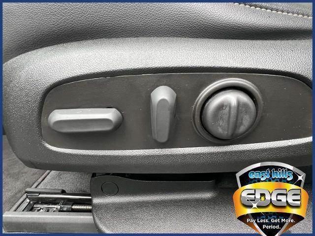 used 2022 Chevrolet Traverse car, priced at $30,595