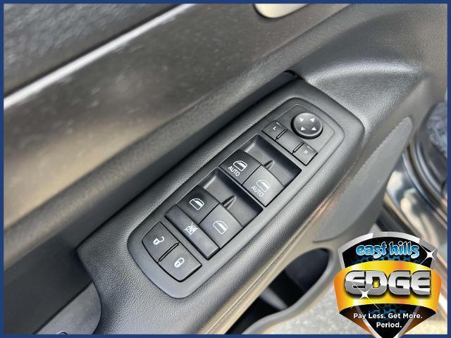 used 2015 Jeep Grand Cherokee car, priced at $10,495