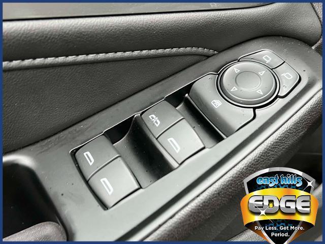 used 2023 Chevrolet Traverse car, priced at $28,995