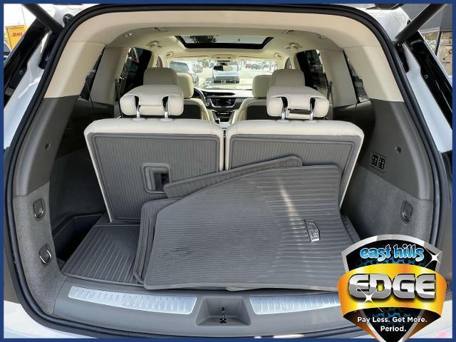 used 2022 Cadillac XT6 car, priced at $35,695