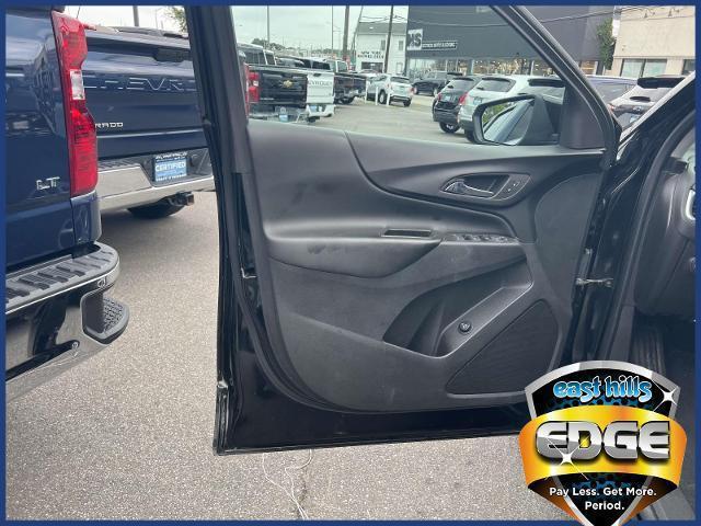used 2022 Chevrolet Equinox car, priced at $18,795