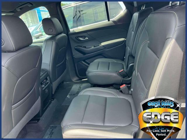 used 2023 Chevrolet Traverse car, priced at $32,995
