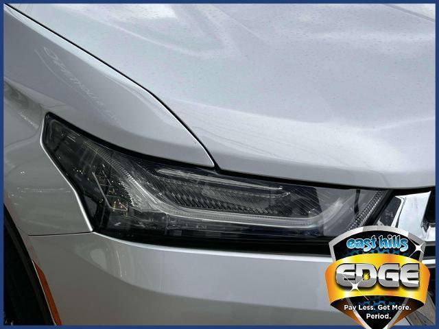 used 2022 Chevrolet Traverse car, priced at $26,995