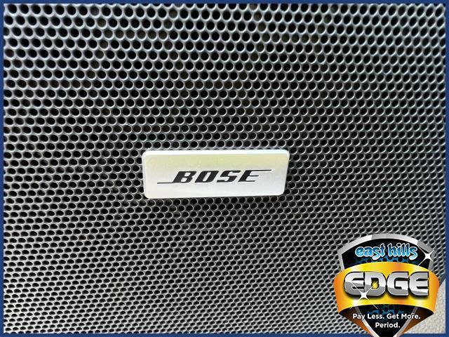 used 2022 Chevrolet Traverse car, priced at $29,295