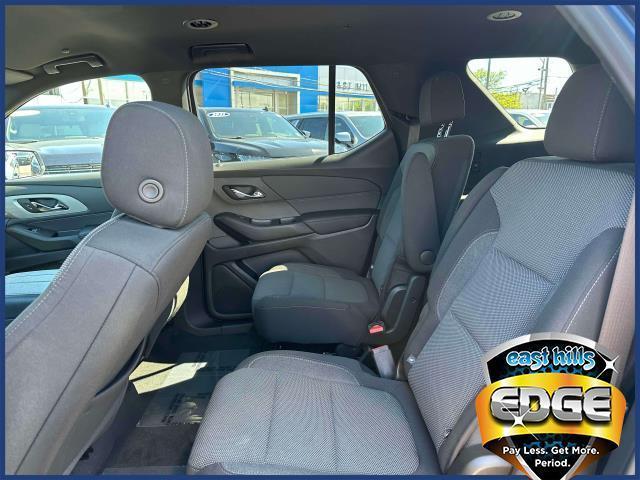 used 2022 Chevrolet Traverse car, priced at $26,999