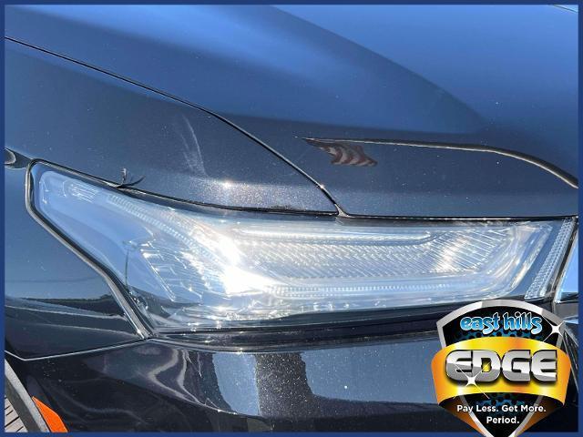 used 2023 Chevrolet Traverse car, priced at $29,999