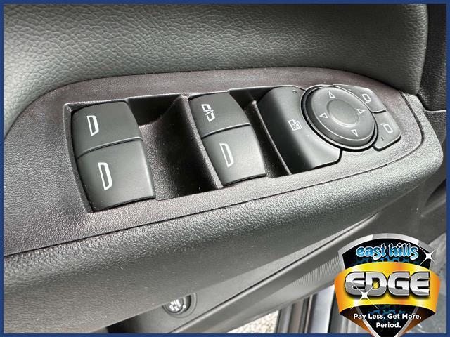 used 2022 Chevrolet Equinox car, priced at $19,995