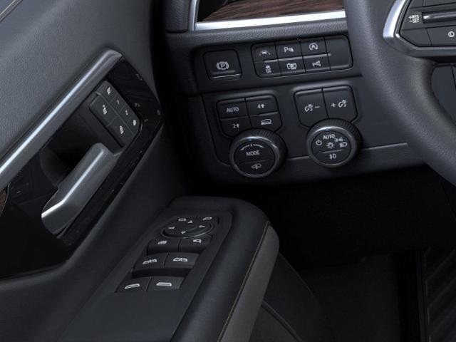 new 2025 Chevrolet Suburban car, priced at $84,470
