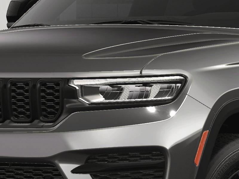 new 2025 Jeep Grand Cherokee car, priced at $46,730