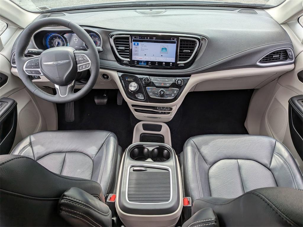 used 2022 Chrysler Pacifica car, priced at $28,999
