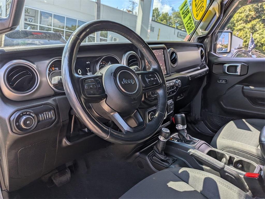 used 2022 Jeep Wrangler Unlimited car, priced at $37,999