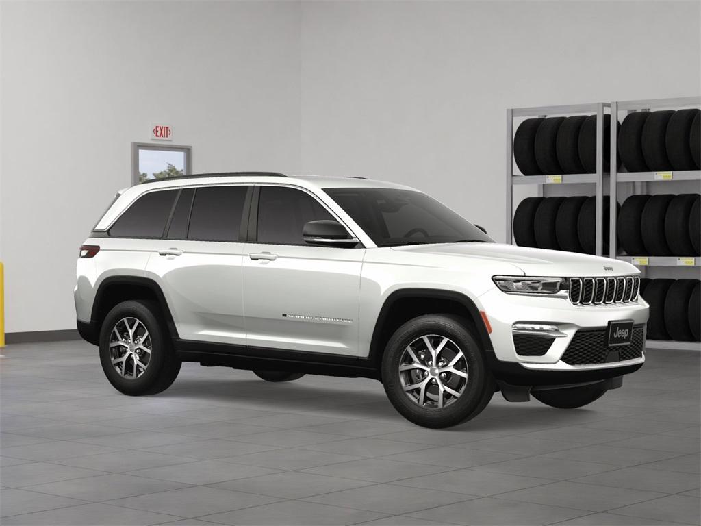 new 2025 Jeep Grand Cherokee car, priced at $44,650