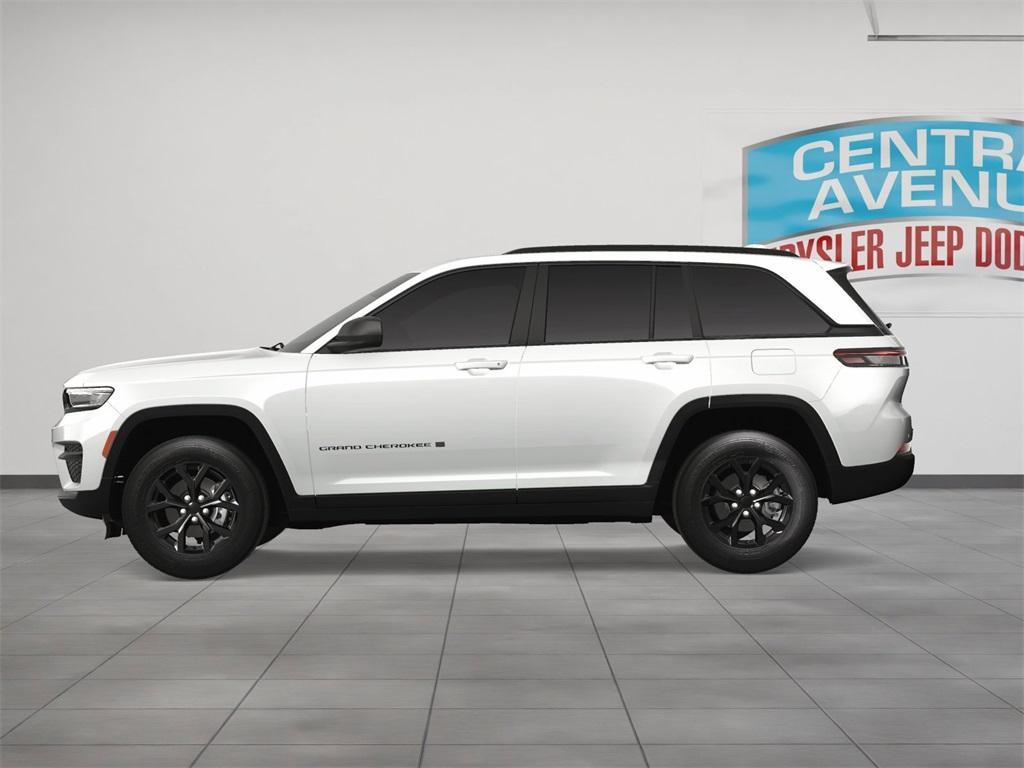new 2025 Jeep Grand Cherokee car, priced at $46,135