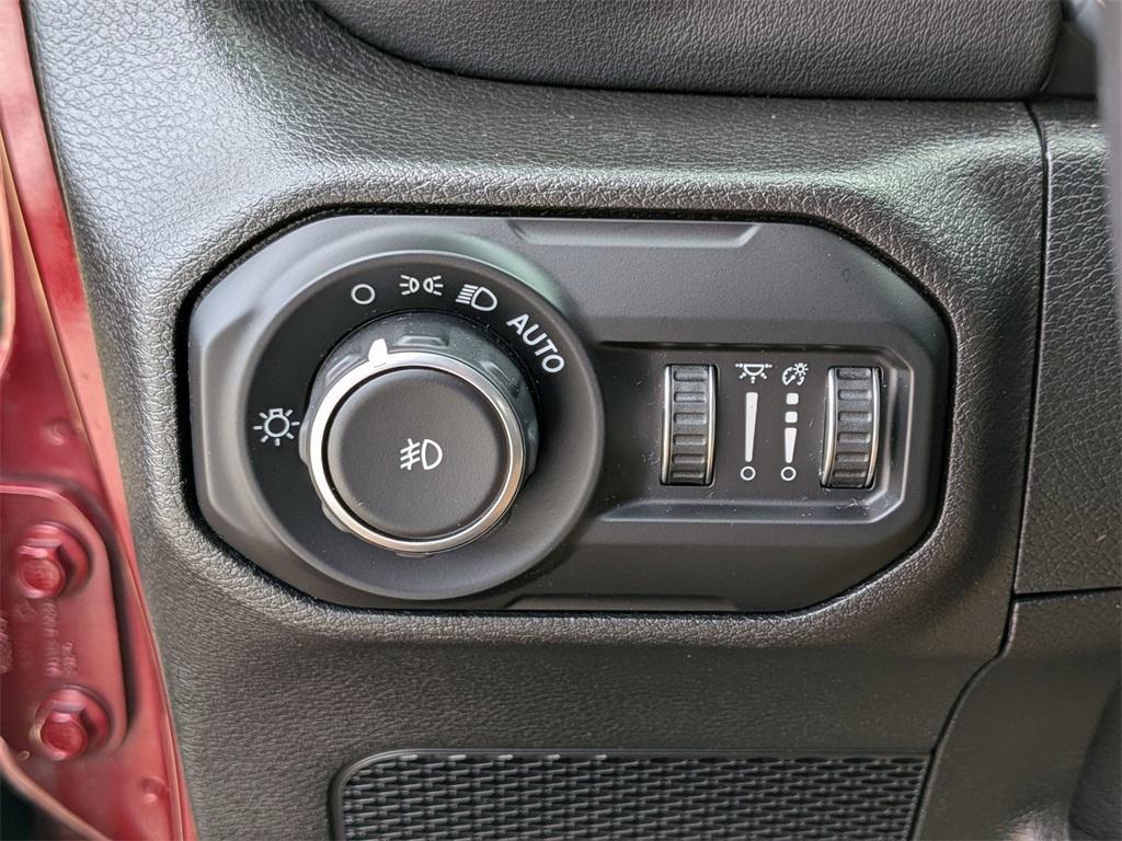 used 2021 Jeep Wrangler Unlimited car, priced at $39,999