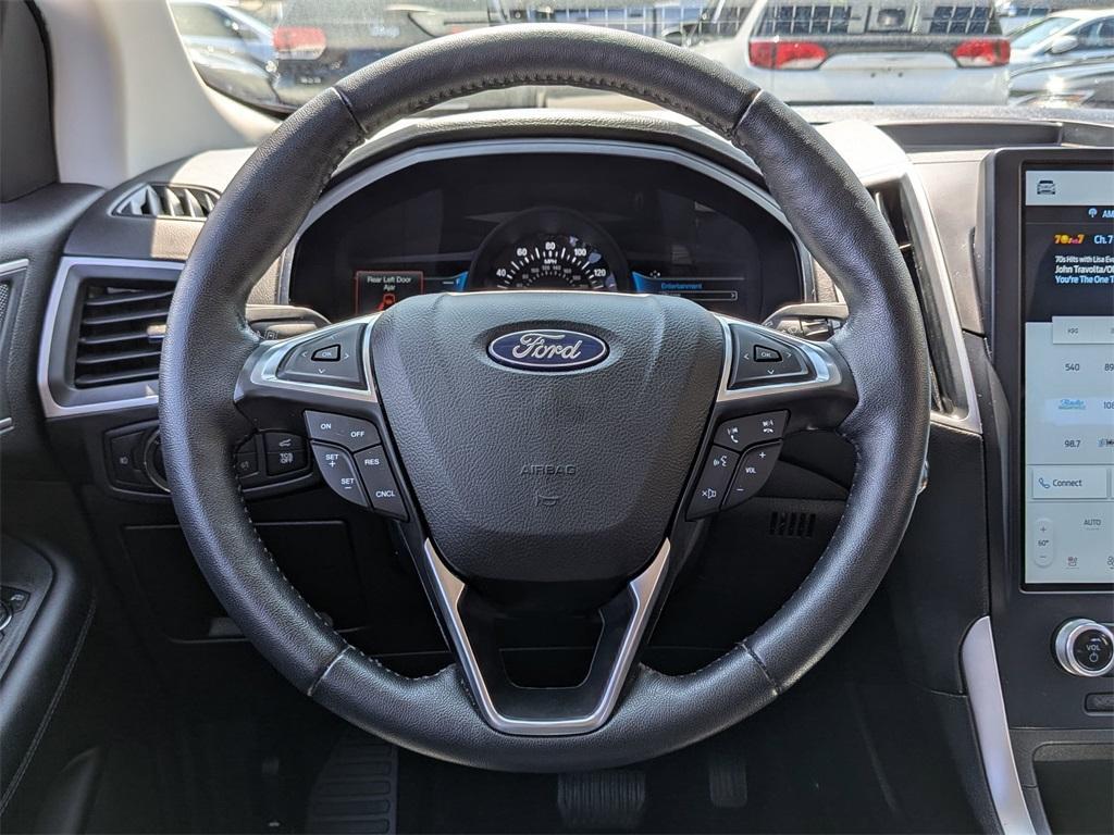 used 2022 Ford Edge car, priced at $29,999