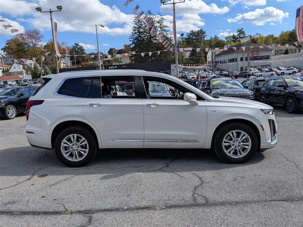 used 2022 Cadillac XT6 car, priced at $32,999
