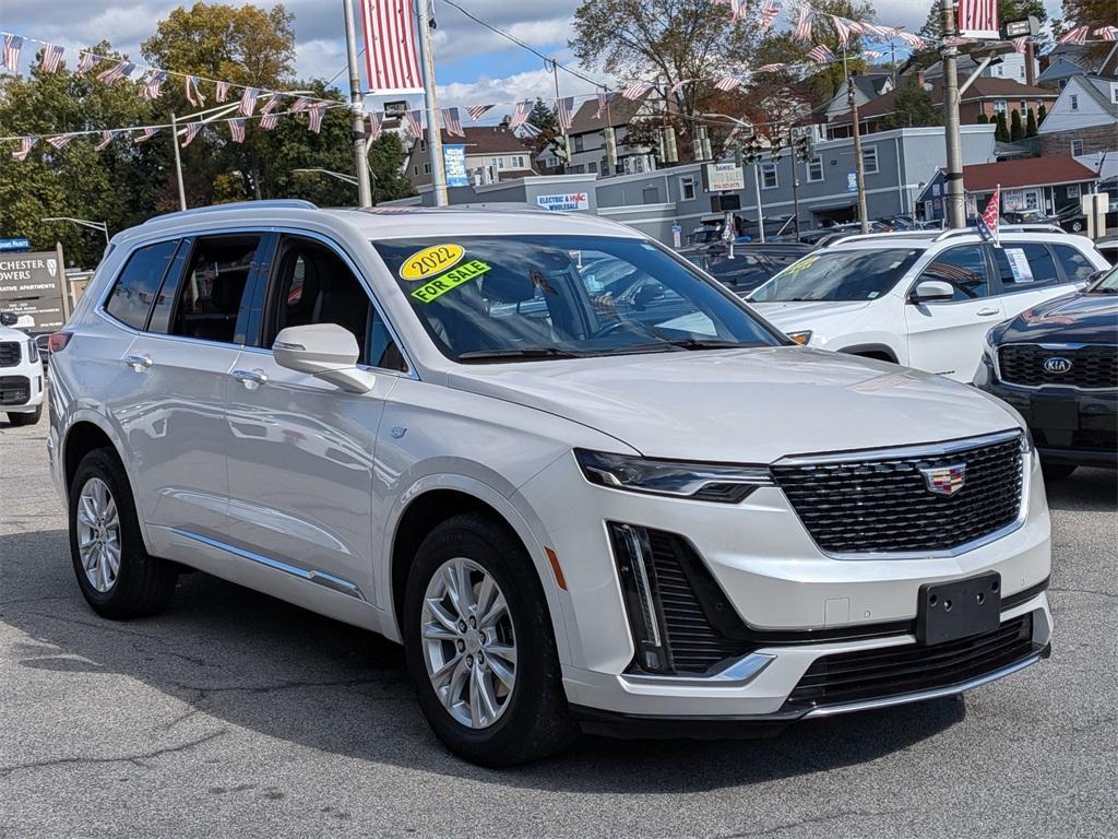 used 2022 Cadillac XT6 car, priced at $32,999