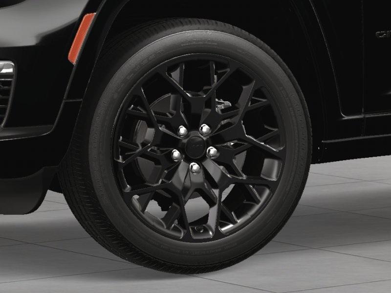 new 2025 Jeep Grand Cherokee L car, priced at $70,925
