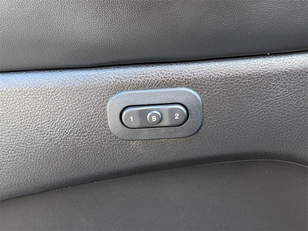 used 2019 Jeep Grand Cherokee car, priced at $20,999