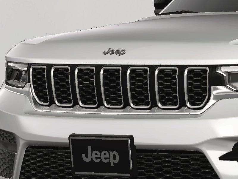 new 2025 Jeep Grand Cherokee car, priced at $41,750