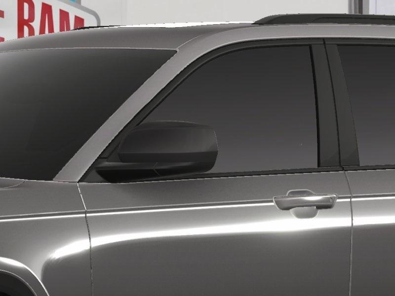 new 2025 Jeep Grand Cherokee car, priced at $44,480