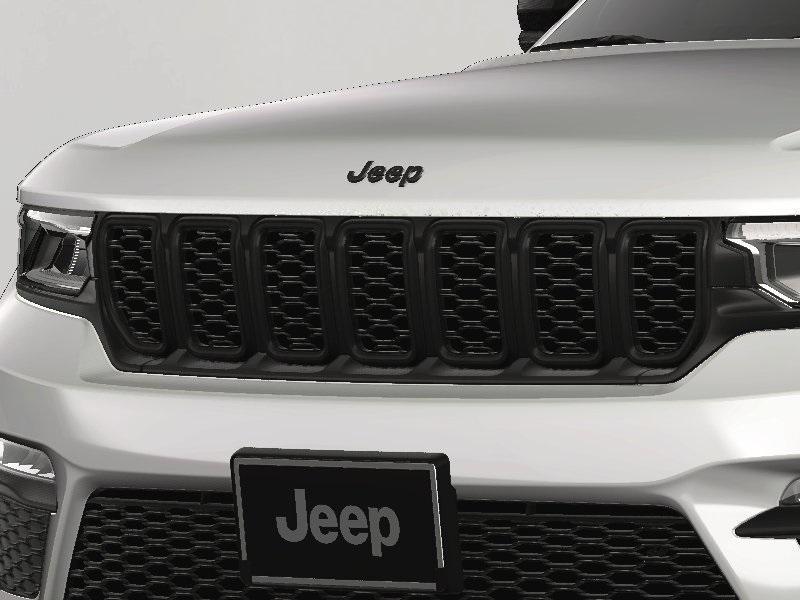 new 2025 Jeep Grand Cherokee car, priced at $49,890