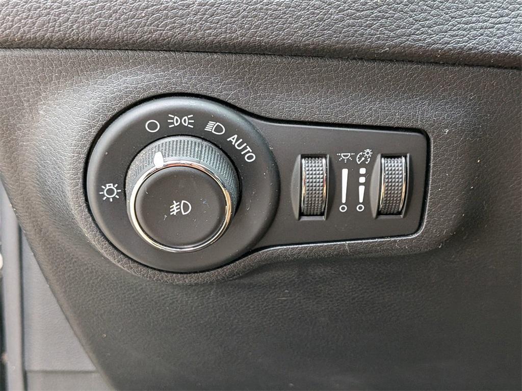 used 2018 Jeep Compass car, priced at $14,999