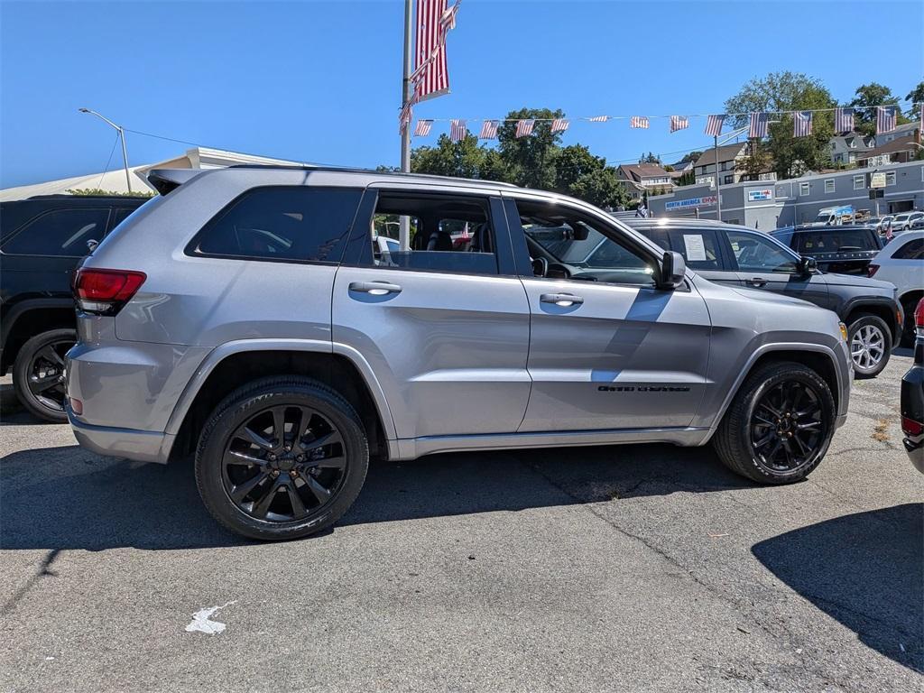 used 2020 Jeep Grand Cherokee car, priced at $28,999