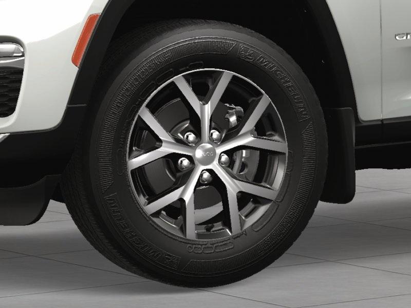 new 2025 Jeep Grand Cherokee car, priced at $47,590