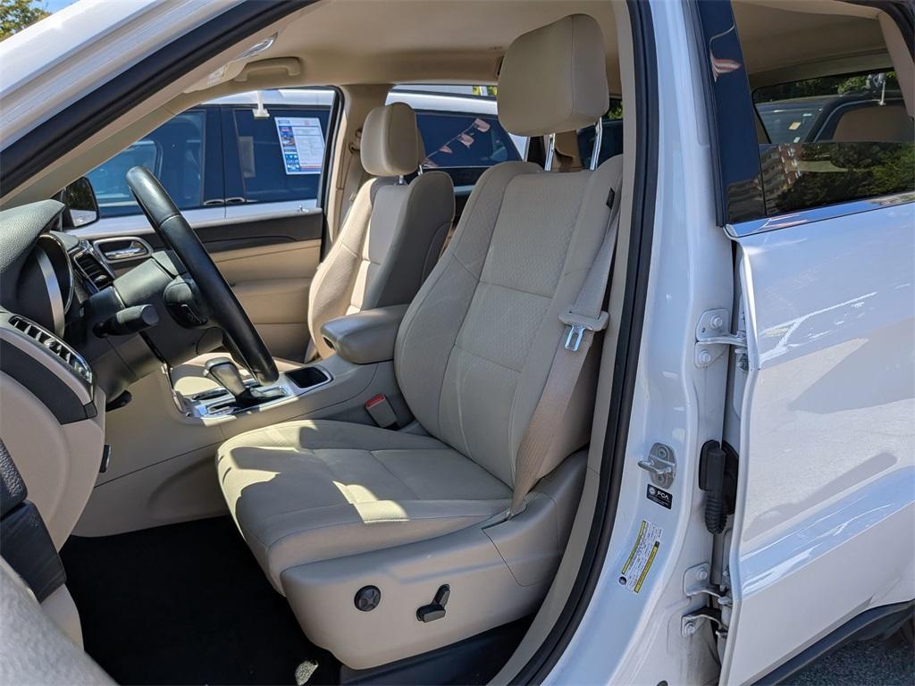 used 2022 Jeep Grand Cherokee WK car, priced at $28,998