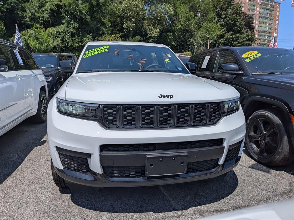 used 2025 Jeep Grand Cherokee L car, priced at $45,499