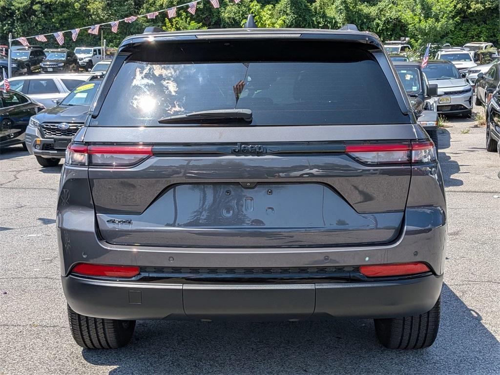 used 2023 Jeep Grand Cherokee car, priced at $37,499